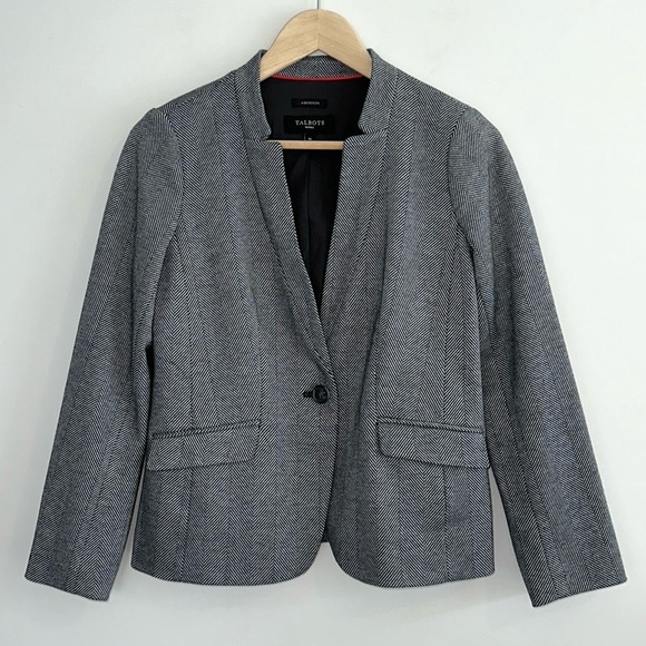 TALBOTS Aberdeen Herringbone Knit Blazer - Picture 4 of 12